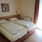 Haus Kiek Ut * ティメンドルファー・シュトラント